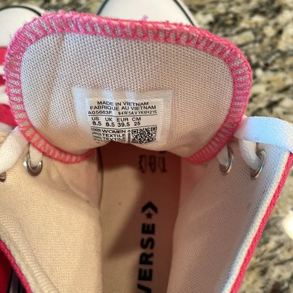 🩷Pink Platform High top Converse 8.5Like new condition. All star Lift. - Picture 6 of 8